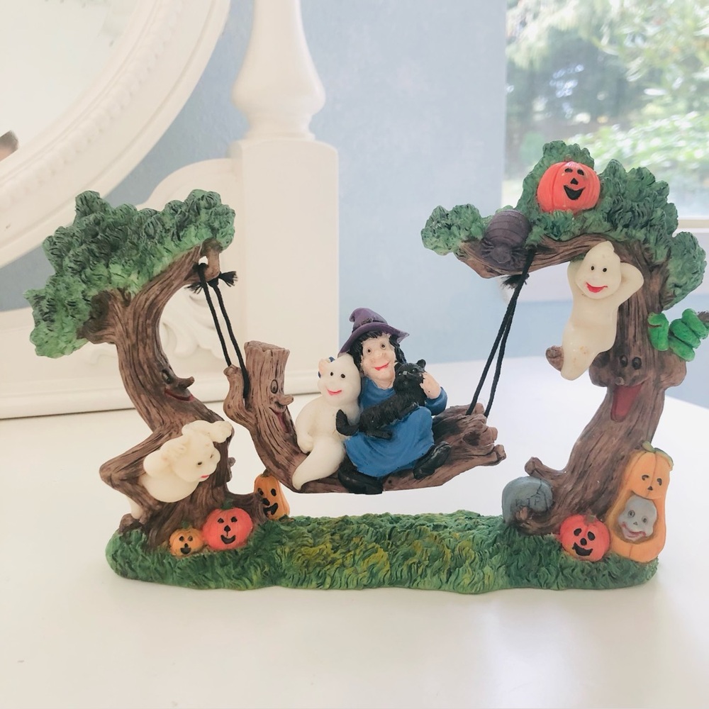 Spooky Hollow Village Tree Swing with Witch Ghost and Cat Halloween Piece